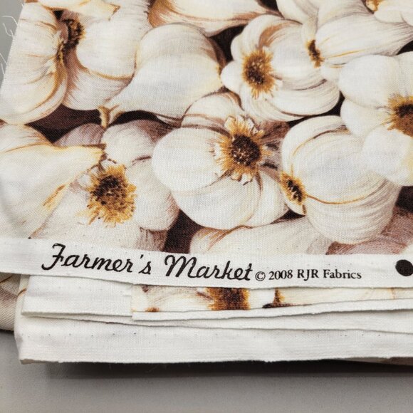 Garlic Print Cotton Fabric Farmers Market 2008 RJR Fabrics 2 Yards - Picture 4 of 4